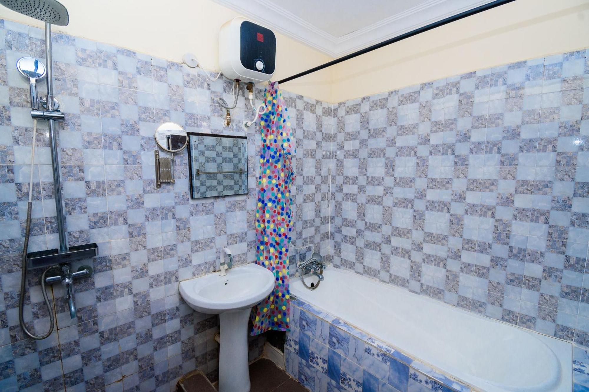 D'Tavern Apartment Ibadan Ngoại thất bức ảnh