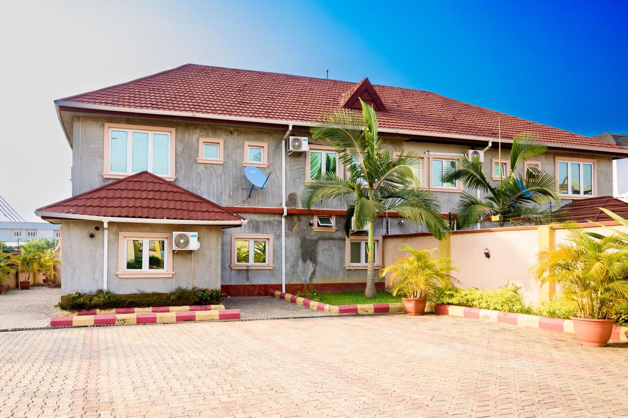 D'Tavern Apartment Ibadan Ngoại thất bức ảnh